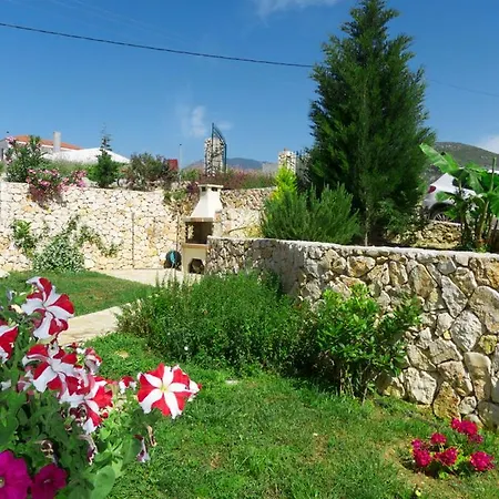 Villa Divaria Villas